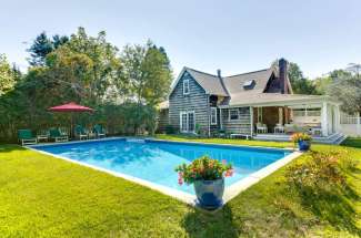 Farmhouse with Pool