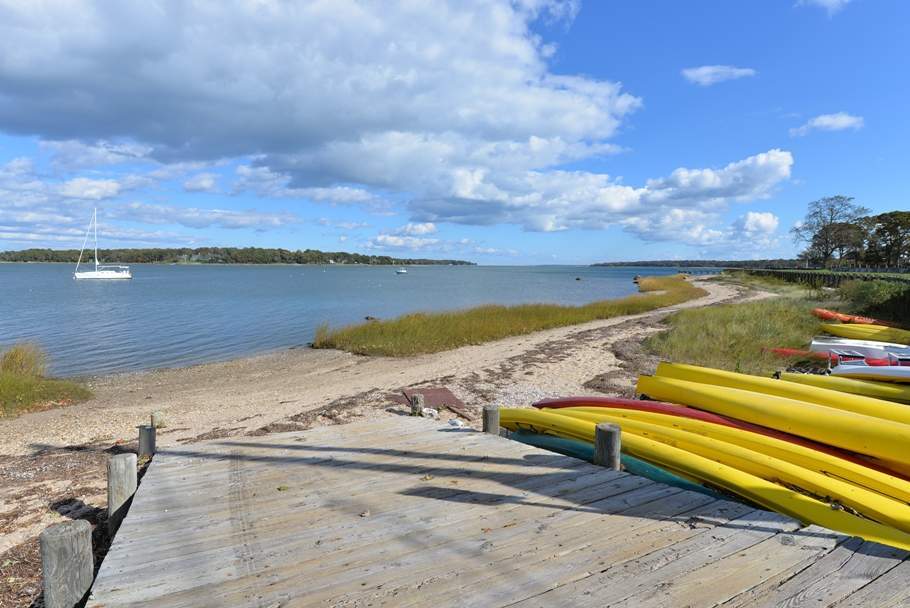 Exploring Wade's Beach: A Comprehensive Guide to Shelter Island's Coastal Gem